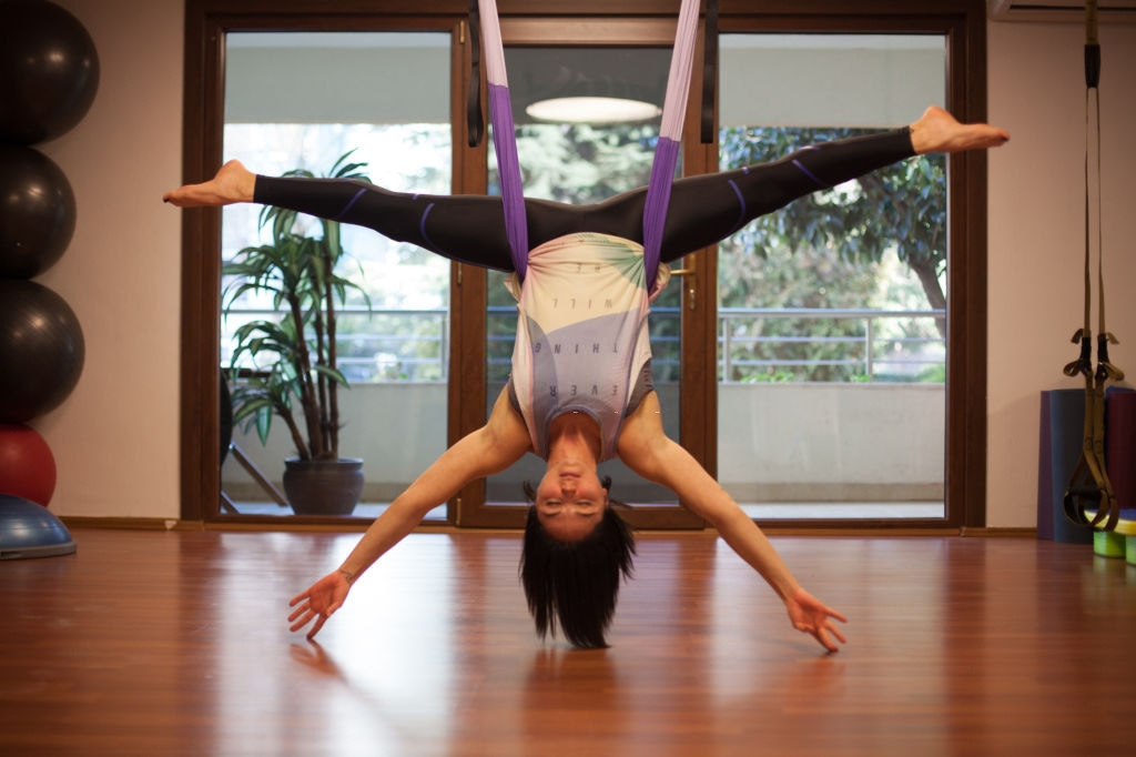 Aerial-yoga-supplies-and-accessories pic