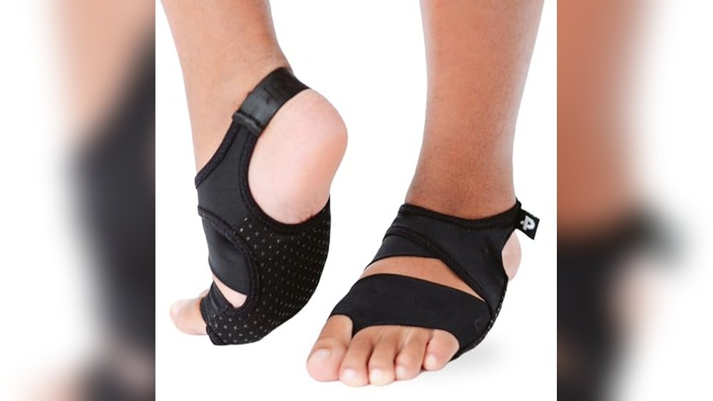 Best Toeless Yoga Socks With Arch Support for Women: Top Picks